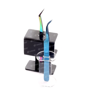 Soporte de exhibición de pestañas de acrílico con logotipo personalizado al por mayor, organizador de pinzas de plástico, soporte para pinzas de extensión de pestañas de belleza con punta afilada - Product Image 4