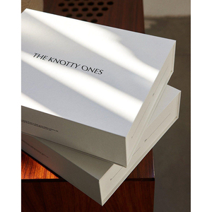 Luxury Custom Colorful Magnet Flap Clothing <strong>Mug</strong> <strong>Boxes</strong> Rigid Paper Foldable Magnetic Closure Embossed Sponge Matt Lamination - Product Image 3