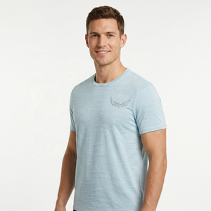 T-shirt pour homme bleu clair à manches courtes, col rond, tricoté, séchage rapide, anti-plis, coupe classique, style décontracté, uni - Product Image 2