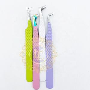 ที่หนีบขนตาสแตนเลสแบบมืออาชีพที่ติดเพชรที่ต่อขนตาสีรุ้งเคลือบผงได้หลายจุดฉลากตามต้องการ - Product Image 1