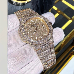 นาฬิกาข้อมือสำหรับผู้ชายระบบอัตโนมัติทำจากสแตนเลสสตีลที่ทันสมัยและมีสไตล์ D สี VVS Moissanite - Product Image 1