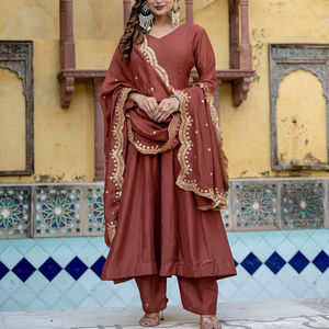 Ensemble prêt-à-porter Anarkali marron avec dupatta Gota Patti festonné, salwar, kurta et pantalon, robe longue - Product Image 1