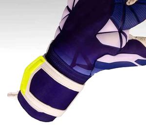 Gants de gardien de but de football en PVC imperméable de 4 mm, respirants, antidérapants, à doigts complets, avec protection auto-agrippante pour l'entraînement et la capture du ballon - Product Image 4