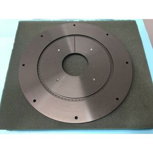 AMAT 0020-04076 PLATE, GAS DISTRIBUTION, 123815 - Équipements et pièces semi-conductrices d'occasion fiables à l'échelle mondiale chez - Product Image 1