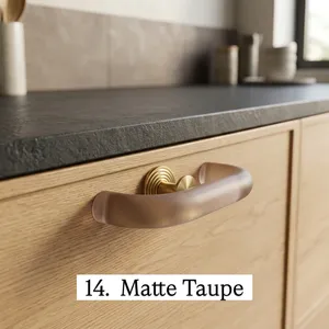 Sculpture en résine taupe mate faite à la main, chaîne à maillons dégradés bleus, forme personnalisée, décoration artistique pour la maison, artisanat de moulage, Artizon - Product Image 5