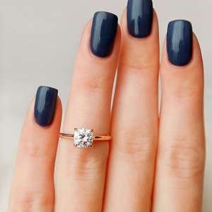 Anillo de Compromiso Solitario con Corte Cojín y Halo Oculto, Diamante Cultivado en Laboratorio con Certificación IGI, Plata de Ley 925, Chapado en Oro Rosa de 10K, para Mujer - Product Image 5