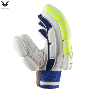 Cricket Gloves Men Professional Match Grade Leather Batting Gloves Customized Protection Level Cricket Sports Gear - Product Image 3