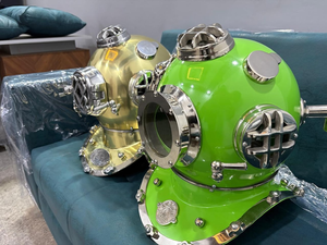 Juego de 2 Cascos de Buceo Vintage de Latón y Verde, Cascos de Buceo Náuticos para Aguas Profundas, Decoración Marítima, Artículos de Colección - Product Image 6