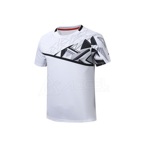 Nouvelle conception – Maillot de volley-ball court pour homme, 100 % polyester écologique, avec logo personnalisé imprimé sur le devant, séchage rapide, léger et haute performance - Product Image 5