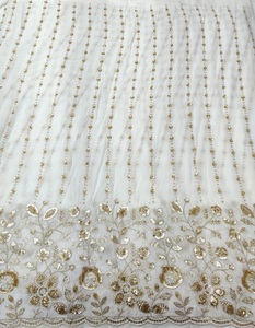 Tissu en viscose georgette de haute qualité, élégant et pur, avec de riches broderies et des perles de sequins, idéal pour les tenues de soirée à un prix avantageux - Product Image 1