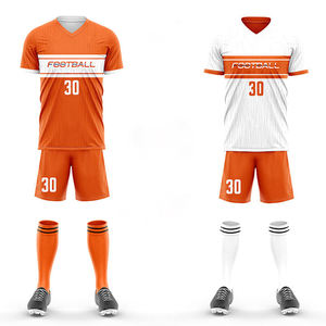 Uniforme de Fútbol Sublimado con MOQ Bajo, Uniforme de Fútbol Personalizado de Alta Calidad, Camiseta de Club de Fútbol Transpirable Personalizada de Alta Calidad - Product Image 5