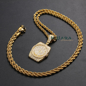 Pendentif montre en argent 925 plaqué or avec diamant de laboratoire taille brillant rond, unisexe, luxe, pour usage quotidien - Product Image 2