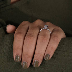 Anillo de Compromiso con Diamante Cultivado en Laboratorio, Corte Excelente, Claridad VS1, Certificado IGI, Engaste Halo Oculto, Moderno, Oro Blanco, para Boda - Product Image 6