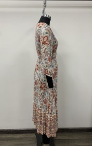 Floral Print V-Neck Midi <b>Dress</b> <b>With</b> Puff <b>Sleeves</b> Elastic Waist Boho Style A-Line Relaxed Fit <b>Summer</b> Casual <b>Dress</b> - Product Image 3