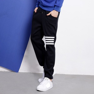 2026 Custom Logo <b>Men</b> 100% Cotton Raw Edge French Terry Straight Leg Sweatpants Oversized Four-Way <b>Stretch</b> Winter Quick Dry Gym - Product Image 4
