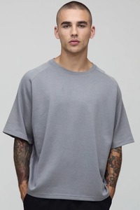 Camiseta de algodón grueso para hombre, de corte holgado, hombros caídos, estilo casual y urbano para verano. - Product Image 4