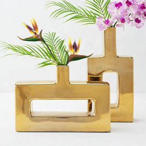 แจกันตกแต่งรูปปั้นที่งดงามของตกแต่งบ้านแจกันตกแต่งร่วมสมัยแจกันสีทองของตกแต่งบ้านสไตล์พรีเมี่ยม - Product Image 2