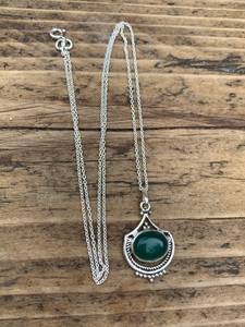 NIKHIL GEMS Collier en argent sterling avec onyx vert, pendentif goutte d'eau d'inspiration vintage, style bohème, bijoux faits main en pierres précieuses, tiers - Product Image 6