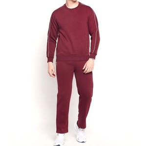 Conjunto Deportivo para Hombre Color Granate, Cuello Redondo, Color Sólido, Algodón, Ropa Casual con Bolsillos Laterales, Corte Regular, Estilo Otoñal - Product Image 1
