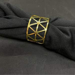 Anillo de Servilleta Decorativo de Aluminio para Decoración de Recepciones de Boda, Agrega un Detalle Elegante y un Brillo Estilizado al Arreglo de la Mesa Formal - Product Image 3