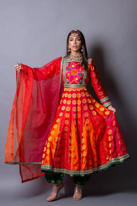 Nouvelle Arrivée 2026 – Robe Traditionnelle Afghane en Velours Élégante pour Femme, Broderie Main, Manches Longues Assorties, Robes Kuchi Afghanes - Product Image 6