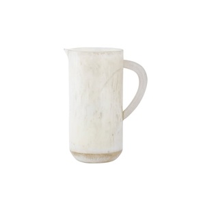 Carafe élégante en résine au design contemporain pour la présentation de boissons et la collection de décoration intérieure - Product Image 2