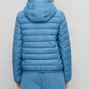 Veste matelassée à capuche bleue de haute qualité pour femmes, fermeture éclair sur toute la longueur des manches, vêtements d'hiver, logo personnalisé imprimé, veste matelassée pour femmes - Product Image 4