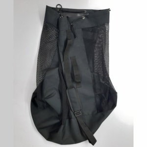 Sac de transport de football en maille ronde personnalisé avec bandoulière réglable, design minimaliste portable, noir, 22 pouces, pour hommes - Product Image 6