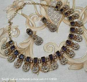 Conjunto de Joyería Tradicional India para Novia, Chapado en Oro, Aleación de Zinc con Circones, para Boda o Aniversario, Incluye Aretes y Collar para Mujer - Product Image 6
