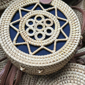 Sac à main demi-lune en rotin tressé fait main pour femme, style bohème d'été, doublure en coton naturel, portable - Product Image 3