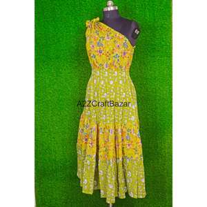 Tunique artisanale décontractée à épaules dénudées, coupe ajustée, 100 % coton, respirante, à volants, imprimé floral élégant, écologique - Product Image 6