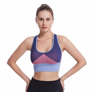 Soutien-gorge de sport tendance pour femme, soutien-gorge de yoga fitness couleur unie avec coussinets intégrés, coupe haute pour grandes tailles - Product Image 5