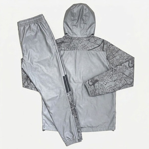 Conjunto Deportivo de 2 Piezas con Capucha, Reflectante, Color Gris Plateado Metálico, Unisex, Estilo Casual, Diseño Panther Map, para Correr, 2025 - Product Image 2