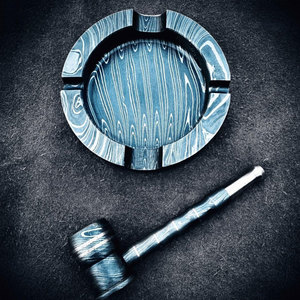 Cendrier en métal de haute qualité à motif Damas pour cigares et cigarettes, élégant pour la maison et le bureau - Product Image 1