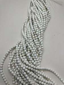 ลูกปัดทรงกลมสีฟ้าเทอร์ควอยซ์ ยี่ห้อ LGJ รุ่น LGJN01 หลายสี ผลิตจากมองโกเลียใน บรรจุกล่อง ของแท้จากธรรมชาติ ขายส่ง - Product Image 3