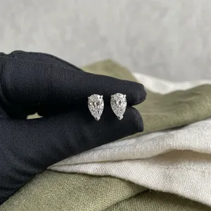 Boucles d'oreilles clous en diamant taille poire pour femme, bijoux classiques pour le quotidien - Product Image 2