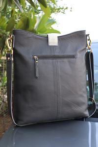 Bolso bandolera de piel de vaca hecho a mano bohemio con cuero de vaca, bolsos de cuero gitano con estilo - Product Image 4