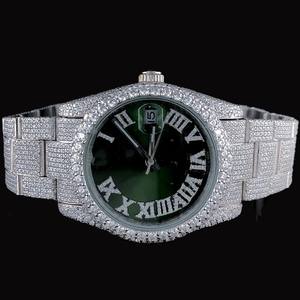 Montre de Luxe Blanche Entièrement Sertie de Diamants Moissanite Dorés pour Femme, Qualité Exceptionnelle, Prix Abordable, Magnifique et Unisexe - Product Image 1
