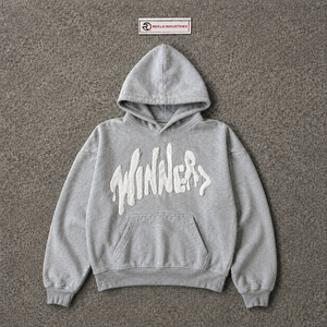 Sweat-shirt à capuche graphique argenté avec lettrage graffiti blanc en relief, texturé, coupe oversize, style streetwear, design urbain décontracté - Product Image 5