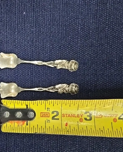 Juego de Cubiertos Plateados Vintage, 6 Cucharas de Café, 2 Agitadores Tipo Tulipán, 8 Piezas, Cubertería Metálica de Acero Inoxidable, Acabado Espejo - Product Image 4