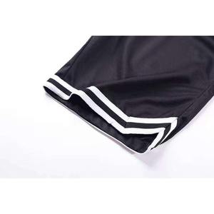 Pantalones Cortos de Entrenamiento de MMA Cómodos, de la Mejor Calidad, Personalizados, Transpirables, de Secado Rápido, de Poliéster/Nailon - Product Image 4
