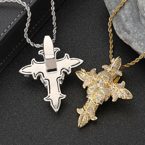 Pendentif Croix de Jésus en Moissanite et Diamant, Collier Crucifix en Argent 925 Sertie de Pierres, Bijoux Hip Hop - Product Image 5