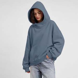 เสื้อฮู้ดโอเวอร์ไซส์สีพื้น ทรงปกติ สวมใส่สบาย ผ้าถักเนื้อฝ้าย มีกระเป๋าหน้า เหมาะสำหรับใส่ในฤดูใบไม้ร่วง  วัสดุผ้าฟลีซ  สำหรับทั้งชายและหญิง - Product Image 3