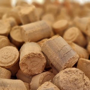 Meilleur prix pour des briquettes de bois écologiques, charbon de bois de chêne, de frêne, de pin, de bouleau, économie d'énergie, stock bon marché, distribution mondiale - Product Image 2