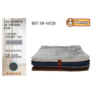 Colchoneta de Espuma para Mascotas Yommy, 80x120x5cm, Gris Oscuro, Base Impermeable, Cama para Perro - Product Image 2