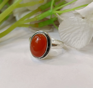 Anillo de Cornalina, Plata de Ley 925, Anillo con Piedra Preciosa Naranja, Joyería Hecha a Mano, Regalo para Mujer - Product Image 1