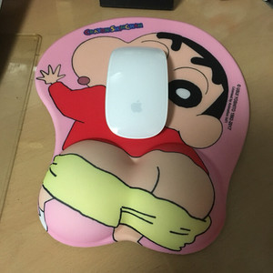 Tapis de souris en gel antidérapant 3D Crayon Shinchan avec repose-poignet - Accessoire de jeu - Product Image 6