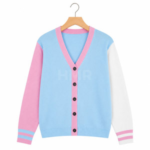HMR Sisterhood Sorority Cardigan en acrylique rose et bleu ciel tricoté à col en V, manches longues, haut décontracté avec fermeture boutonnée - Product Image 5