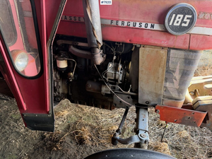 Tracteur agricole 1976 Massey Ferguson 185 - Product Image 4