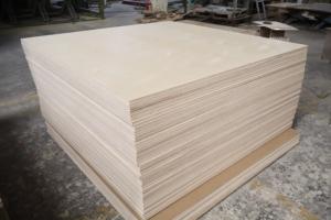 Contrachapado Revestido de Chapa de Caoba - Contrachapado de Chapa PS, Mezcla de Madera de Caucho, Madera Blanca y Acacia - Product Image 4